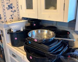 Kitchen, baking, pots