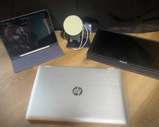 Laptop, Tablet