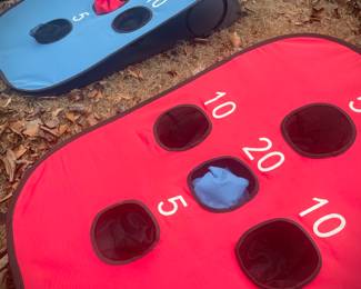 Bag Toss / Cornhole Game