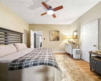 Art, Jewelry, Clothes