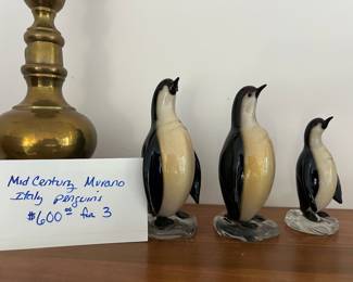 Murano Italy penguins
WE ARE SELLING EVERYTHING 50% OFF! 