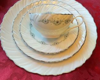Lenox Musette pattern china - place setting for 8