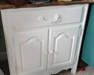 Ethan Allen night stand