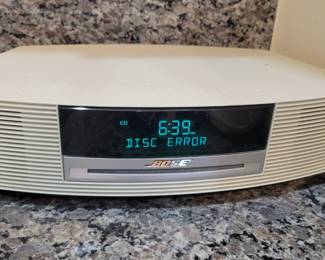 Bose radio and CD player