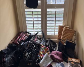 Purses and handbags 