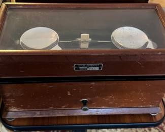 Henry Troemner scale