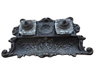 Double ink well calling card holder