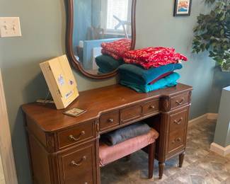 1930’s vanity 