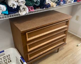 MCM dresser 