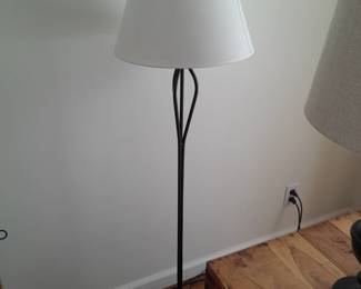 Floor lamp