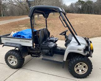 John Deere Gator xuv