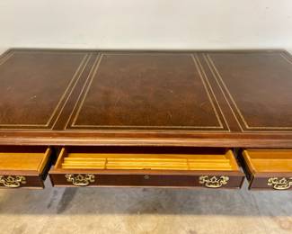 Sligh Chippendale-style Mahogany Writing Desk, With Tooled Leather Top
