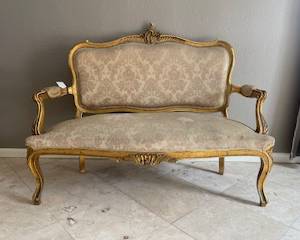 Louis XV style Salon Sette, Gilt Wood, Silk Damask