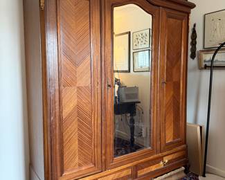 Louis XV style Guilt French Armoire, Central Mirror & Inlay Veneer