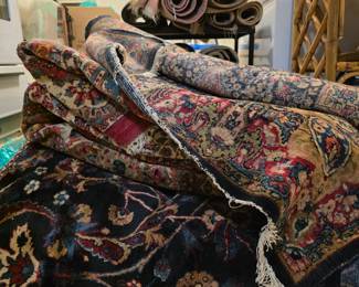 Lots of rugs large & small
