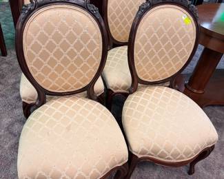 Set 4 Gorgeous Upholstered Carved Chairs