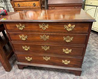 Baker Historic Charleston Collection Chest