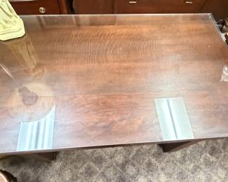 Beautiful Oak Grain protected by Glass Top