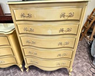 French Provencial Chest of Drawers