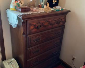 5 Drawer Highboy