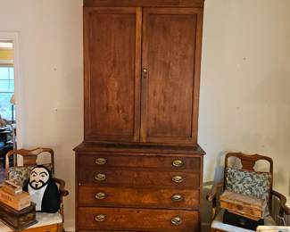 Antique Linen Press Cabinet Hepplewhite?
