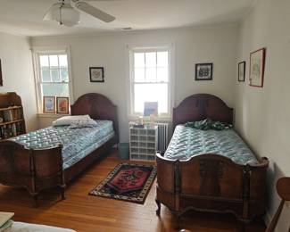 2 Antique Renaissance Sigle Beds
