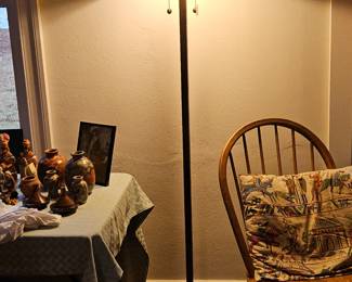 DALE TIFFIANY FLOOR LAMP