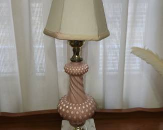 Pink hobnail lamp