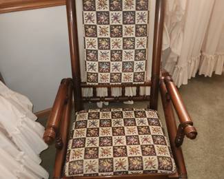 Vintage glider chair