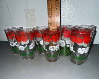 7 Red and White Flower Juice Glasses $14.00
