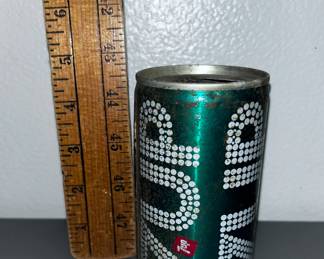 Vintage 7 Up Can $3.00