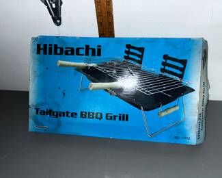 Hibachi Tailgate BBq Grill $12.00