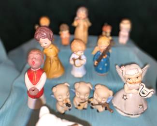 Miniature figures