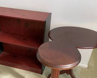 KVS057 - Two Pedestal Tables & A Low Bookshelf 