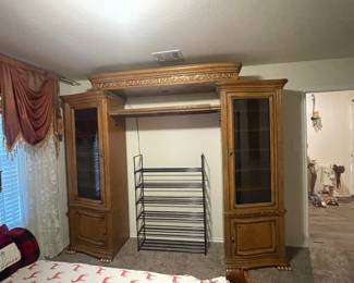 Wonderful closet set 