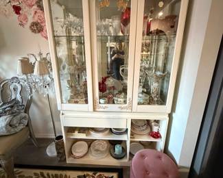 Shut china cabinet w Capodimonte, more 