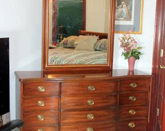 Dixie Dresser with Mirror

