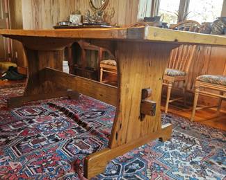 Amazing Trestle Table (Wood pegged)