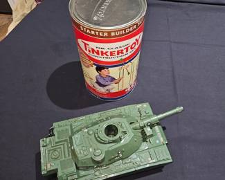 Vintage Tinkertoys, vintage army tank