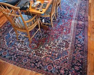 Beautiful  Vintage Hand knotted wool rug 