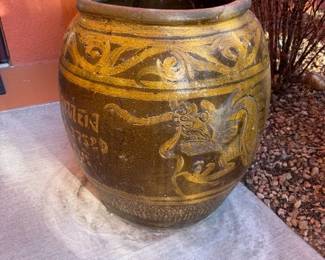 Vintage Chinese storage jar