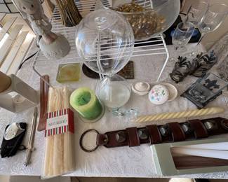 Misc contemporary decor