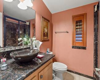 BID on this Beach Home with Rooftop Deck. Beach home in southern California right near the beach. Walk to beach, coffee shops, restaurants and shopping. Have coffee or dine on the beautiful rooftop. Starting Bid $300,000. Call Joe for info and to place a bid: 480-577-8396