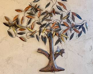 Metal outdoor tree decor