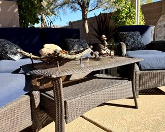 Patio lounge set with table