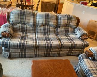 Genesis Furniture Inc. couch-84”