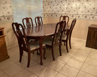 dark wood dinning table-73x41x30