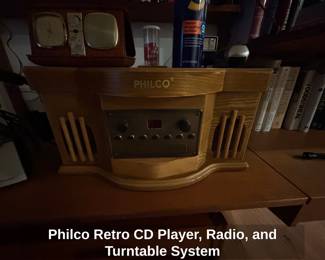 Philco Retro CD Player, Radio, and Turntable System