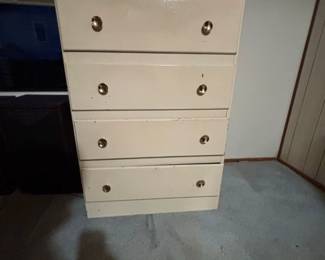 Vintage Drawer Chest of Drawers