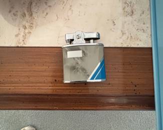 Vintage Omega Super Lighter